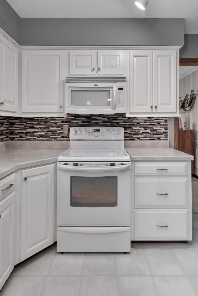 Traditional White Birch Kitchen North Canton Ohio