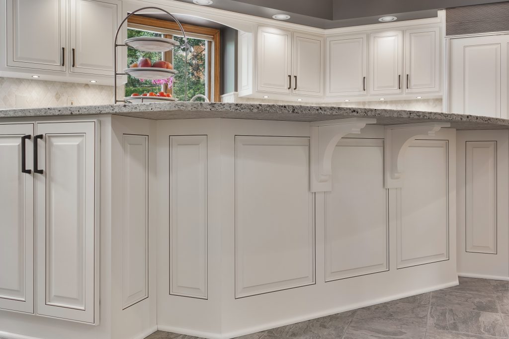 Island Traditional Birch Granite Kitchen Medina Ohio